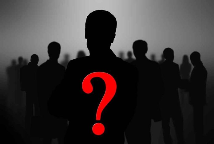 401337592 featured image Silhouette of a person with a red question mark.