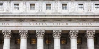 United States courthouse facade with Corinthian columns